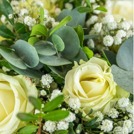 Bouquet de roses blanches