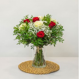Bouquet de roses blanches et rouges Cannelle Orange Osny
