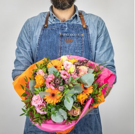 Bouquet de fleurs orange et rose